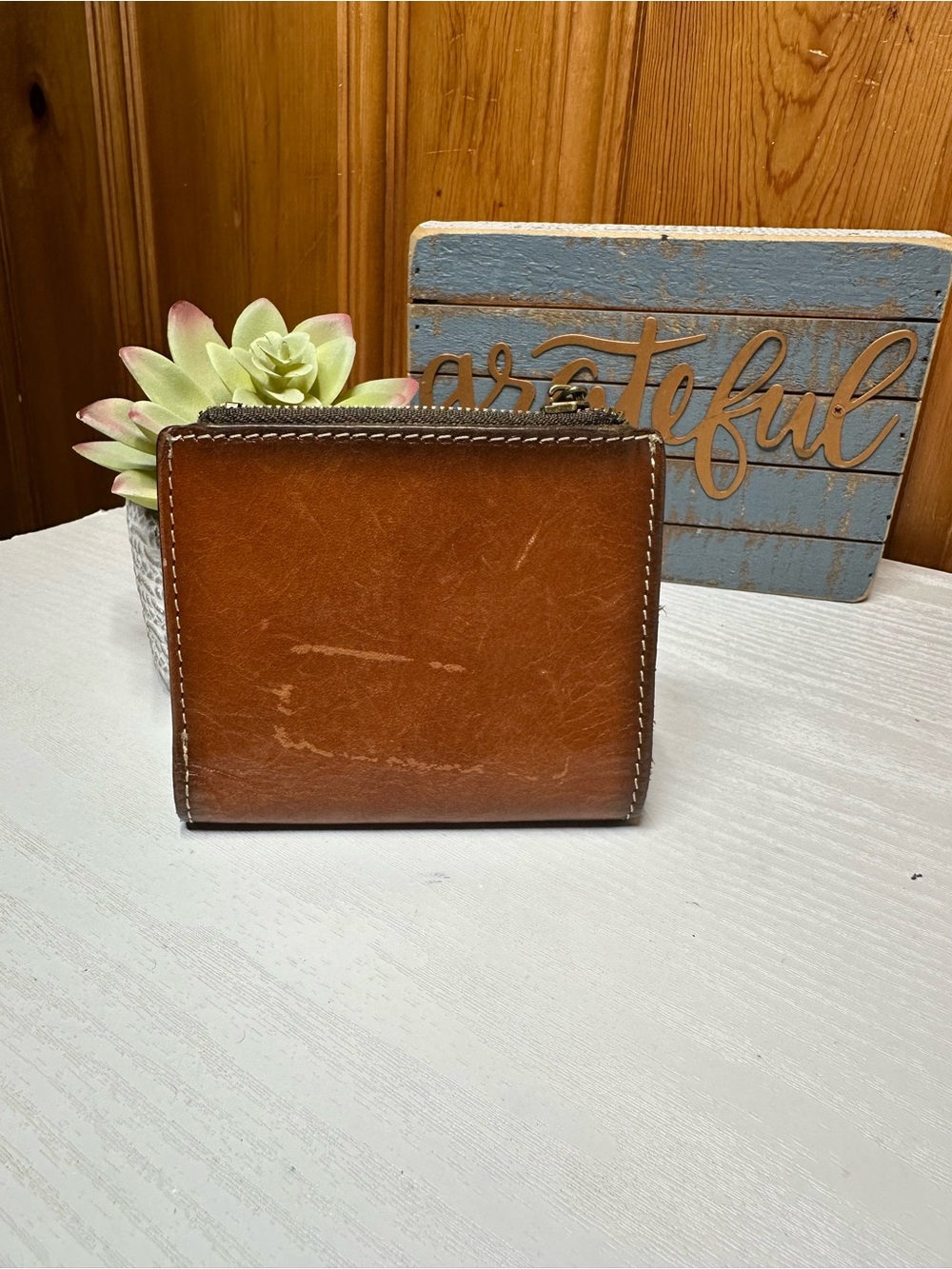 Patricia Nash Brown Leather Zip Around Wallet - Picture 5 of 11